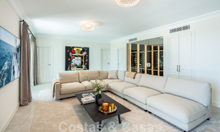 Exquise villa de luxe à vendre dans un style méditerranéen avec un design contemporain dans une position élevée à El Madroñal, Benahavis - Marbella 48122 