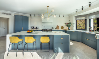 Exquise villa de luxe à vendre dans un style méditerranéen avec un design contemporain dans une position élevée à El Madroñal, Benahavis - Marbella 48142 