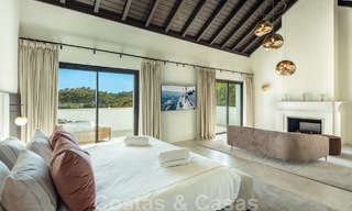 Exquise villa de luxe à vendre dans un style méditerranéen avec un design contemporain dans une position élevée à El Madroñal, Benahavis - Marbella 48154 