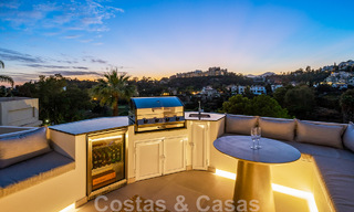 Prête à emménager ! Maison mitoyenne contemporaine rénovée à vendre avec vue sur la mer, à La Quinta à Benahavis - Marbella 49441 