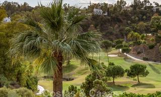 Prête à emménager ! Maison mitoyenne contemporaine rénovée à vendre avec vue sur la mer, à La Quinta à Benahavis - Marbella 49449 