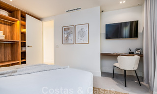 Prête à emménager ! Maison mitoyenne contemporaine rénovée à vendre avec vue sur la mer, à La Quinta à Benahavis - Marbella 49481 