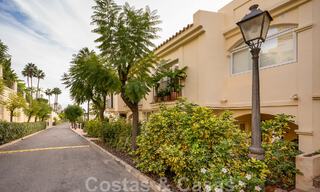 Prête à emménager ! Maison mitoyenne contemporaine rénovée à vendre avec vue sur la mer, à La Quinta à Benahavis - Marbella 49486 