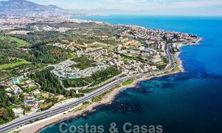 Maison moderne à vendre, dans une urbanisation prestigieuse de Mijas Costa, Costa del Sol 48607 