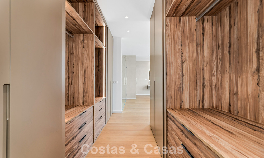 Villa design écoénergétique à vendre, à proximité des terrains de golf, à Benahavis - Marbella 783128