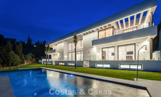 Villa design écoénergétique à vendre, à proximité des terrains de golf, à Benahavis - Marbella 783145 