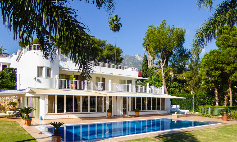 Altos Reales : une urbanisation clôturée de villas de luxe sur le Golden Mile de Marbella 48627