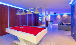 Villa de style moderne rénovée à vendre au cœur de la vallée du golf de Nueva Andalucia, Marbella 49100 