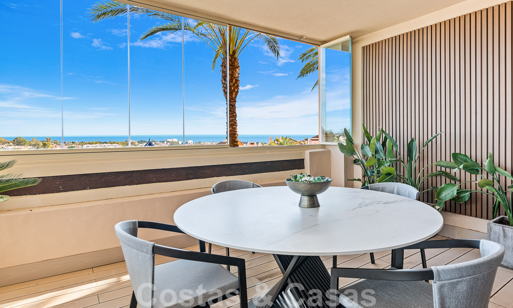 Appartement moderne rénové à vendre, avec vue sur la mer, dans un complexe fermé situé sur le nouveau Golden Mile, entre Marbella et Estepona 49532