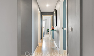 Appartement moderne rénové à vendre, avec vue sur la mer, dans un complexe fermé situé sur le nouveau Golden Mile, entre Marbella et Estepona 49536 
