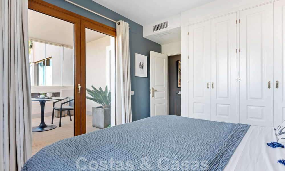 Appartement moderne rénové à vendre, avec vue sur la mer, dans un complexe fermé situé sur le nouveau Golden Mile, entre Marbella et Estepona 49543