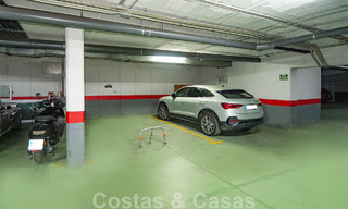 Spacieux duplex penthouse à vendre avec vue sur la mer, à proximité de toutes les commodités sur le Golden Mile de Marbella 49638 