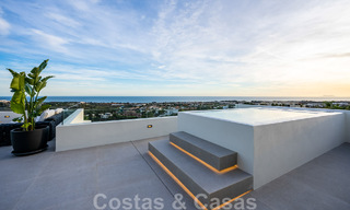 Villa design exclusive avec vue panoramique sur la mer à vendre dans un resort de golf cinq étoiles à Marbella - Benahavis 48875 