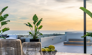 Villa design exclusive avec vue panoramique sur la mer à vendre dans un resort de golf cinq étoiles à Marbella - Benahavis 48877 