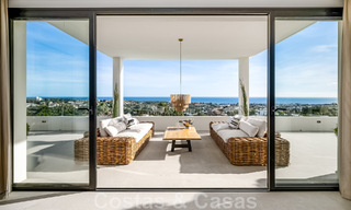 Villa design exclusive avec vue panoramique sur la mer à vendre dans un resort de golf cinq étoiles à Marbella - Benahavis 48887 