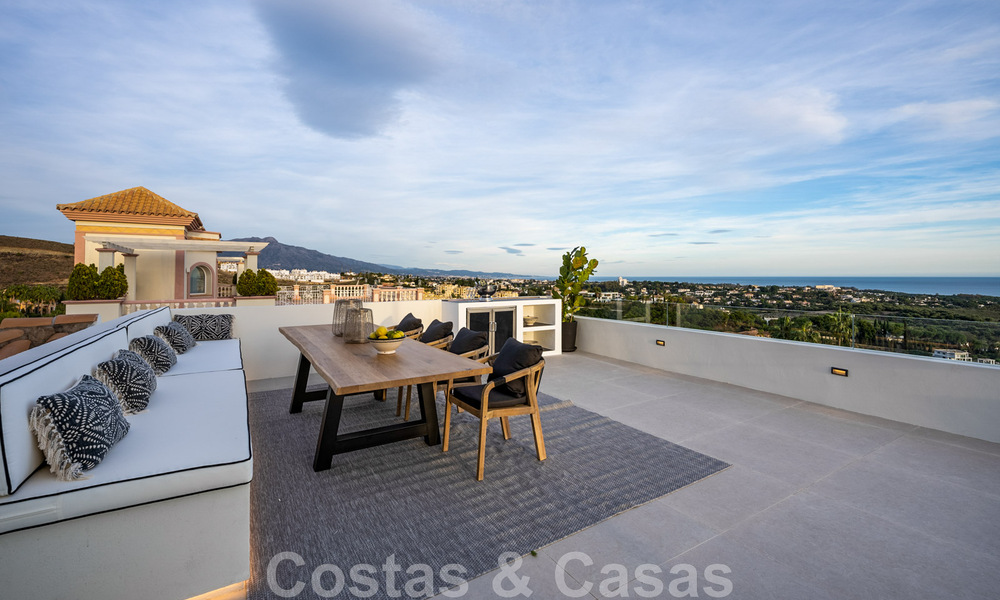 Villa design exclusive avec vue panoramique sur la mer à vendre dans un resort de golf cinq étoiles à Marbella - Benahavis 48892
