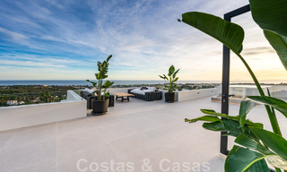 Villa design exclusive avec vue panoramique sur la mer à vendre dans un resort de golf cinq étoiles à Marbella - Benahavis 48893 