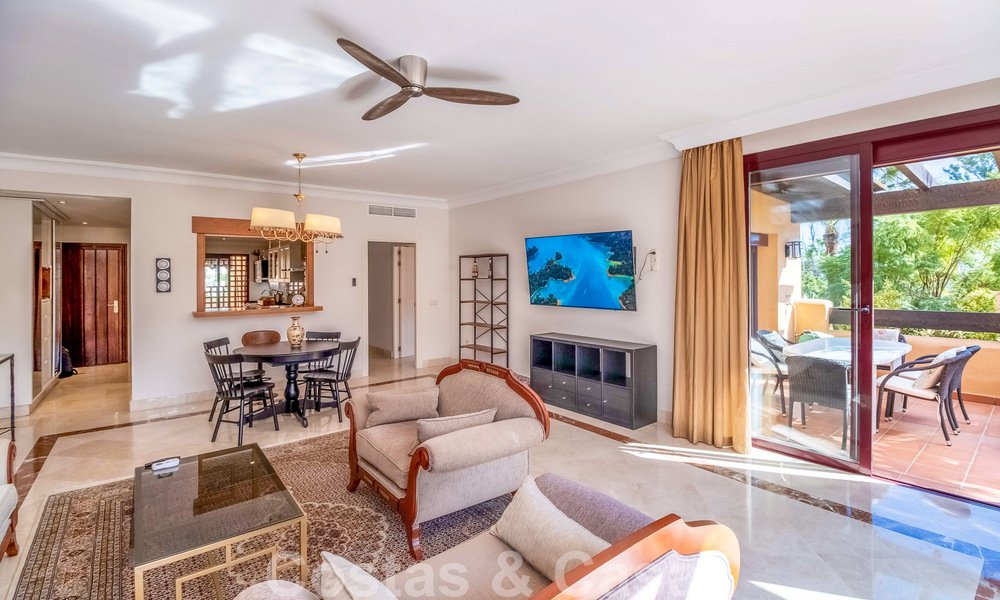 Appartement de 3 chambres à vendre dans une urbanisation exclusive et fermée sur le front de mer à San Pedro, Marbella 49643