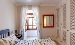 Appartement de 3 chambres à vendre dans une urbanisation exclusive et fermée sur le front de mer à San Pedro, Marbella 49646 