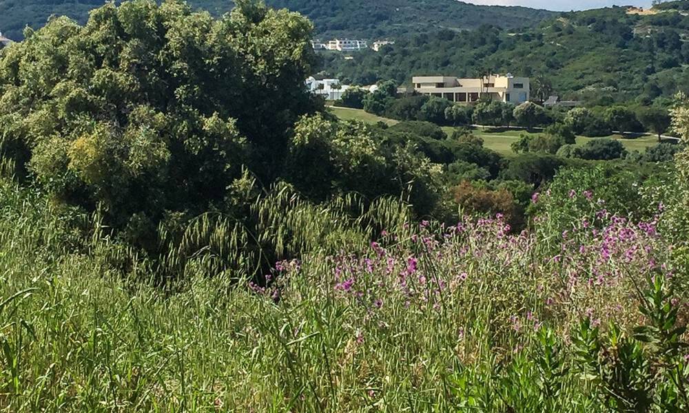 Parcelle + projet d'une villa sophistiquée à vendre située dans la très exclusive communauté fermée de Sotogrande, Costa del Sol 49020