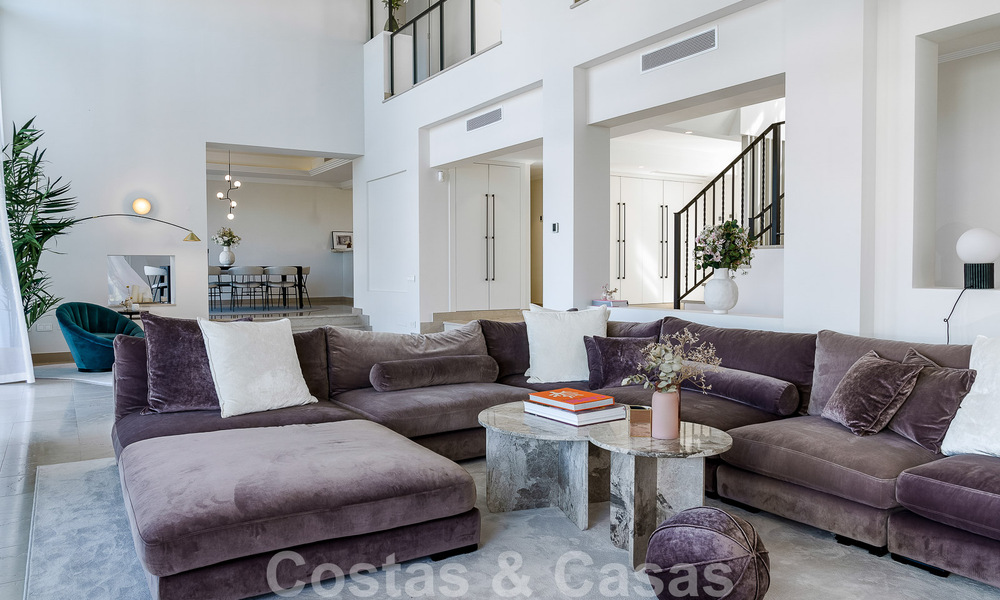 Élégante villa espagnole de luxe à vendre dans un quartier résidentiel protégé de La Quinta, Benahavis - Marbella 50391