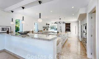 Élégante villa espagnole de luxe à vendre dans un quartier résidentiel protégé de La Quinta, Benahavis - Marbella 50399 