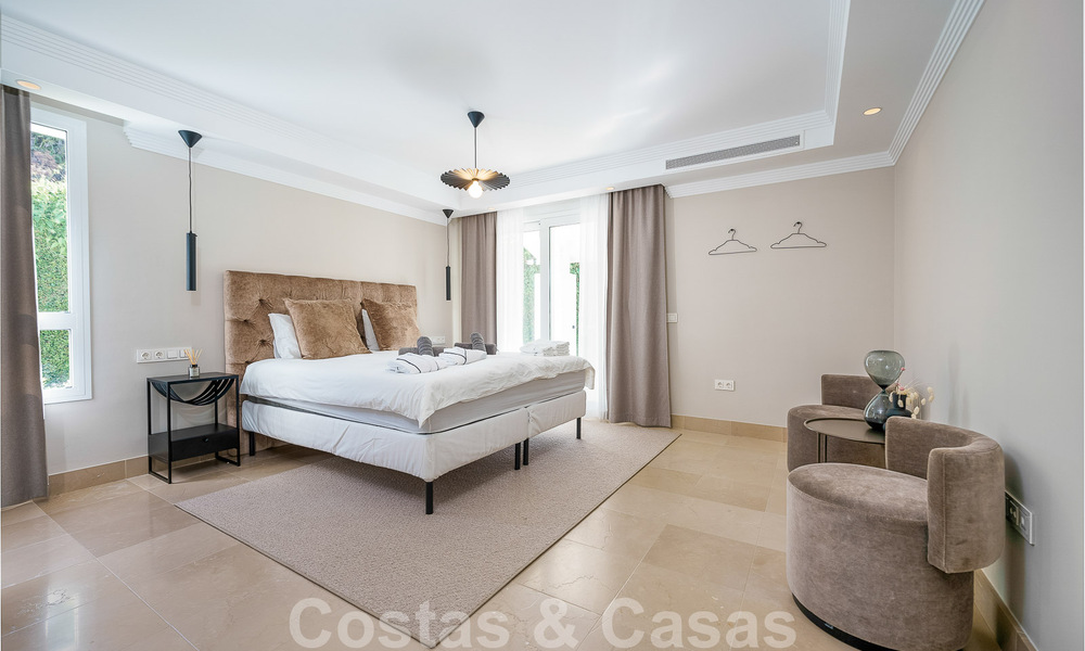 Élégante villa espagnole de luxe à vendre dans un quartier résidentiel protégé de La Quinta, Benahavis - Marbella 50408