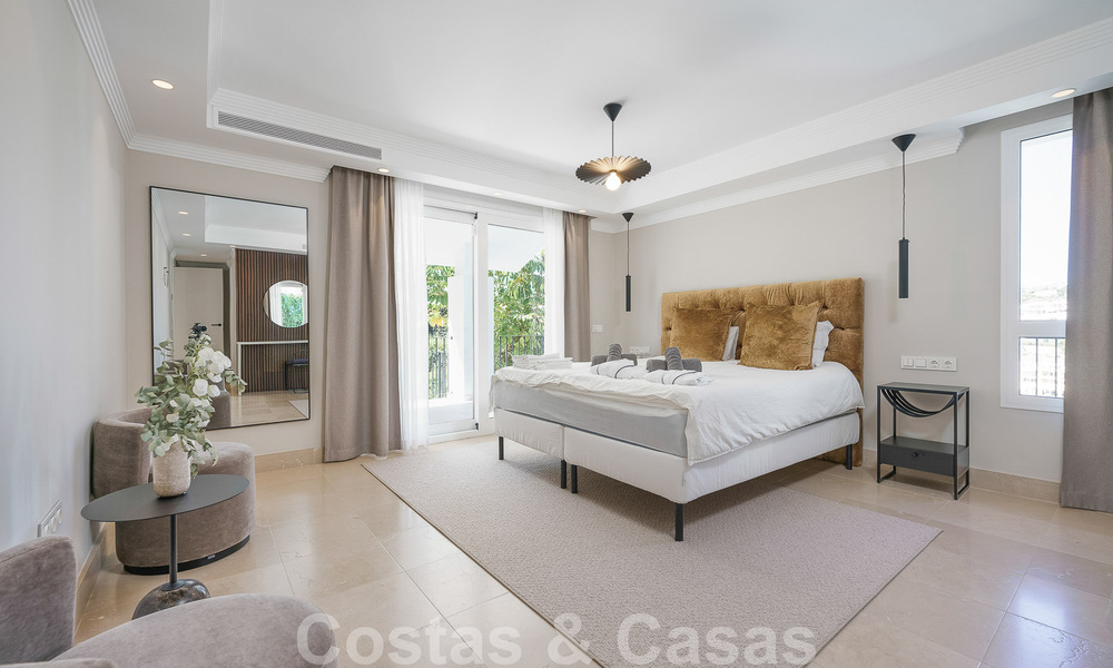 Élégante villa espagnole de luxe à vendre dans un quartier résidentiel protégé de La Quinta, Benahavis - Marbella 50414