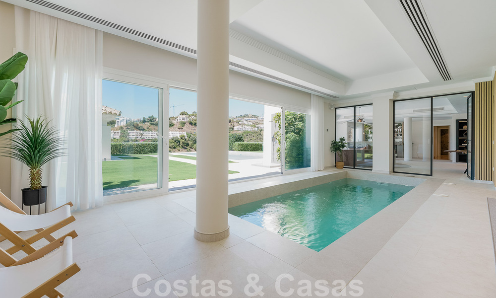 Élégante villa espagnole de luxe à vendre dans un quartier résidentiel protégé de La Quinta, Benahavis - Marbella 50442
