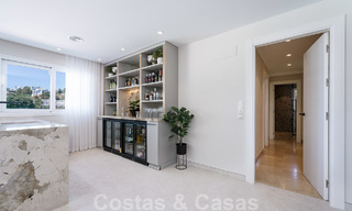 Élégante villa espagnole de luxe à vendre dans un quartier résidentiel protégé de La Quinta, Benahavis - Marbella 50451 