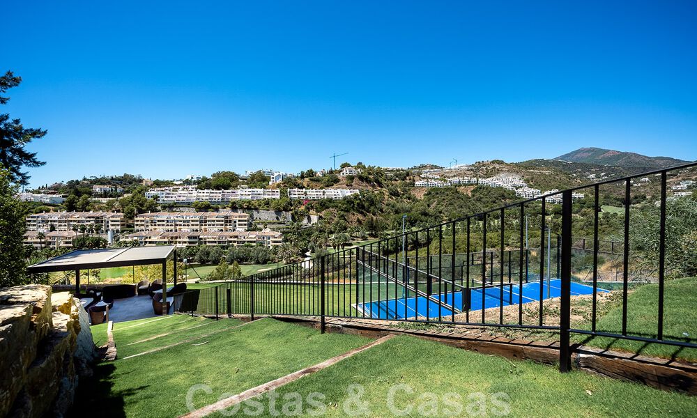 Élégante villa espagnole de luxe à vendre dans un quartier résidentiel protégé de La Quinta, Benahavis - Marbella 50466