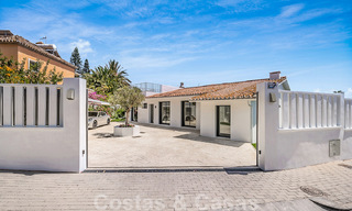 Prête à emménager! Villa de plain-pied à vendre avec 4 chambres, à 400m de la plage, New Golden Mile, Marbella - Estepona 50001 