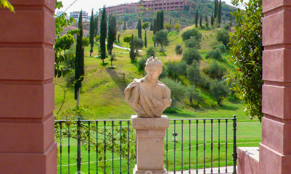 Photos de Los Flamingos Golf Resort et des environs immédiats á Benahavis, Costa del Sol 48911