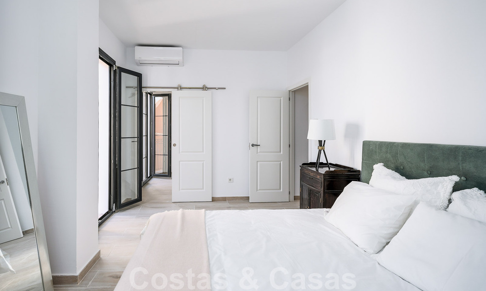 Superbe maison de ville à vendre à distance de marche de toutes les commodités dans la ville pittoresque d'Estepona 49851