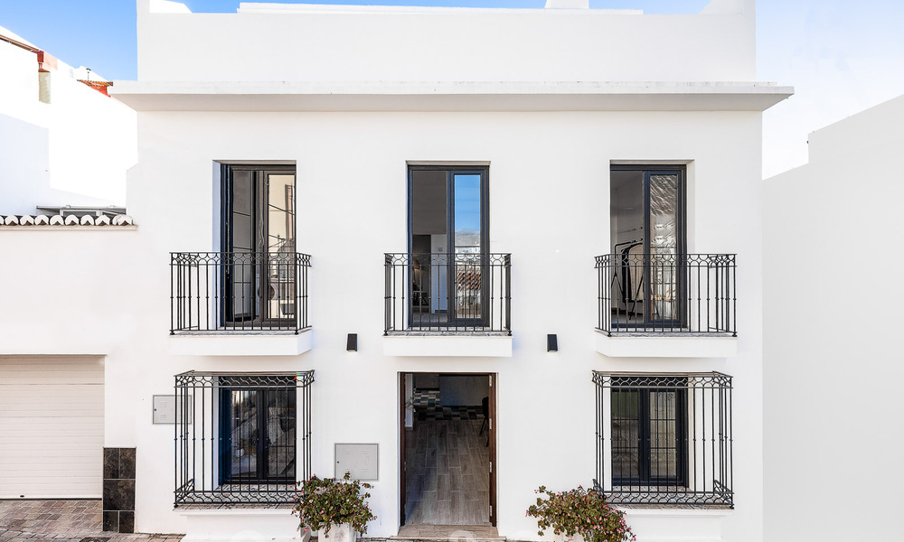 Superbe maison de ville à vendre à distance de marche de toutes les commodités dans la ville pittoresque d'Estepona 49854