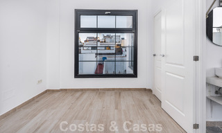 Superbe maison de ville à vendre à distance de marche de toutes les commodités dans la ville pittoresque d'Estepona 49874 