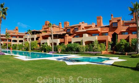 Appartements et penthouses luxueux de plage à vendre, Marbella - Estepona 25990