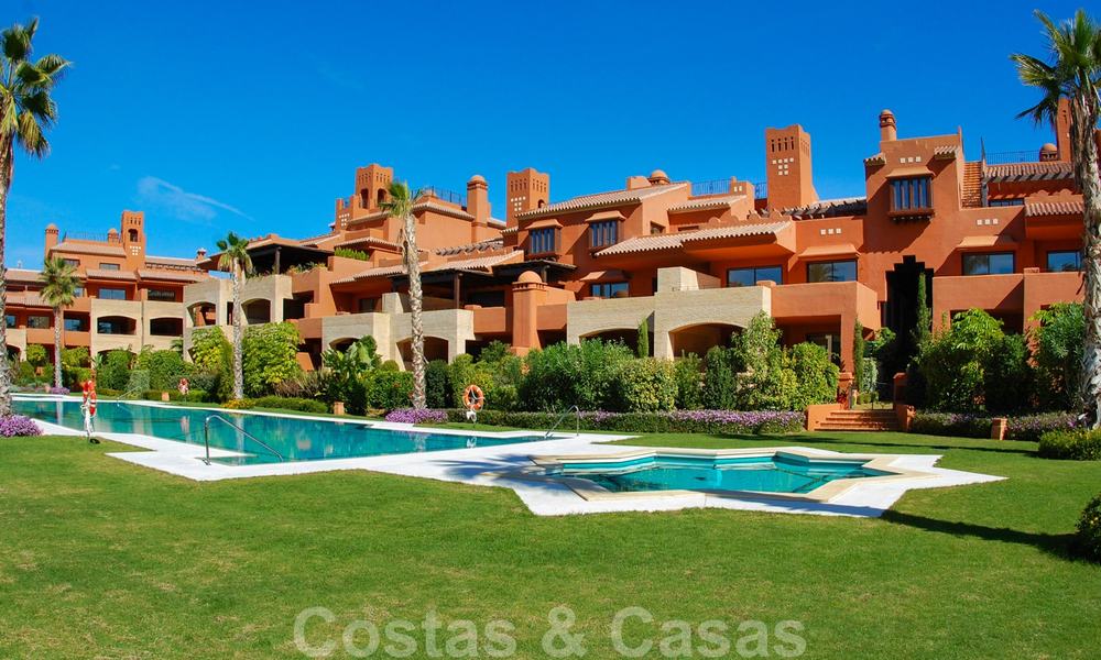 Appartements et penthouses luxueux de plage à vendre, Marbella - Estepona 25990