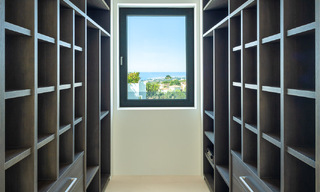 Vente d'une villa de luxe contemporaine et indépendante avec vue panoramique sur la montagne et la mer, au cœur de la Golden Mile de Marbella 49881 