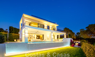 Vente d'une villa de luxe contemporaine et indépendante avec vue panoramique sur la montagne et la mer, au cœur de la Golden Mile de Marbella 49905 