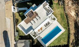 Deux prestigieuses villas de construction neuve à vendre à proximité d'un superbe club de golf sur le nouveau Golden Mile, entre Marbella et Estepona 64365 
