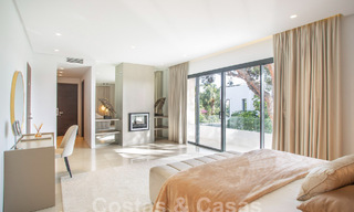 Villa moderne et luxueuse à vendre, située au centre de Marbella, à quelques pas de la plage, sur le Golden Mile 60489 