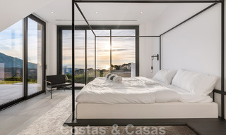 Vente d'une villa méditerranéenne de luxe avec vue imprenable sur la mer dans le complexe de golf exclusif de La Zagaleta, Benahavis - Marbella 49351 