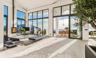 Vente d'une villa méditerranéenne de luxe avec vue imprenable sur la mer dans le complexe de golf exclusif de La Zagaleta, Benahavis - Marbella 49358 
