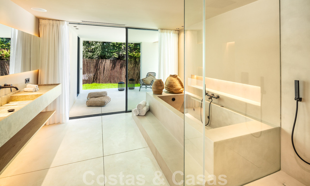 Vente d'une villa de luxe moderne au design contemporain, située à proximité de Puerto Banus, Marbella 49414