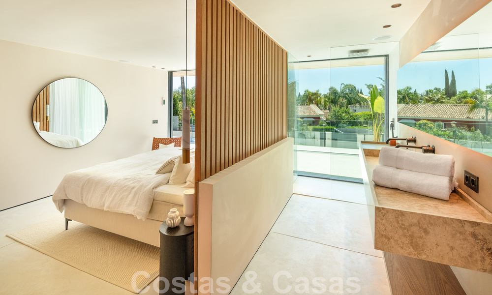 Vente d'une villa de luxe moderne au design contemporain, située à proximité de Puerto Banus, Marbella 49415