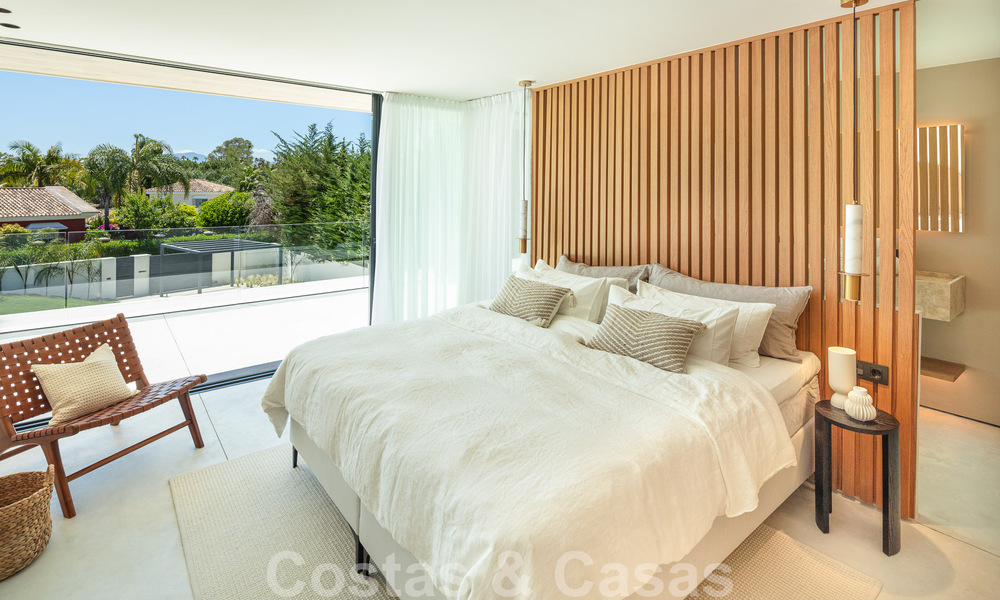 Vente d'une villa de luxe moderne au design contemporain, située à proximité de Puerto Banus, Marbella 49416