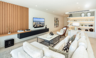 Magnifique penthouse avec de grandes terrasses à vendre dans le quartier privilégié de Puente Romano, Golden Mile, Marbella 49730 