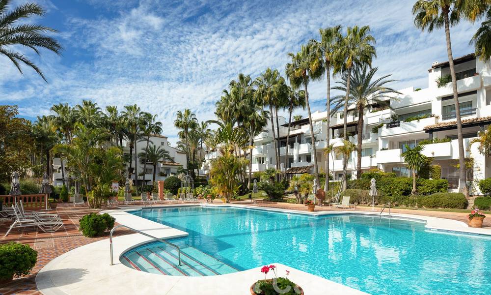 Magnifique penthouse avec de grandes terrasses à vendre dans le quartier privilégié de Puente Romano, Golden Mile, Marbella 49736