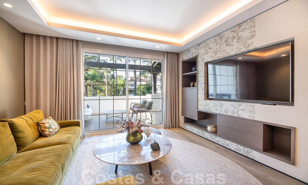 Appartement sophistiqué à vendre à quelques pas de la plage, situé à Puente Romano sur le Golden Mile à Marbella 49765